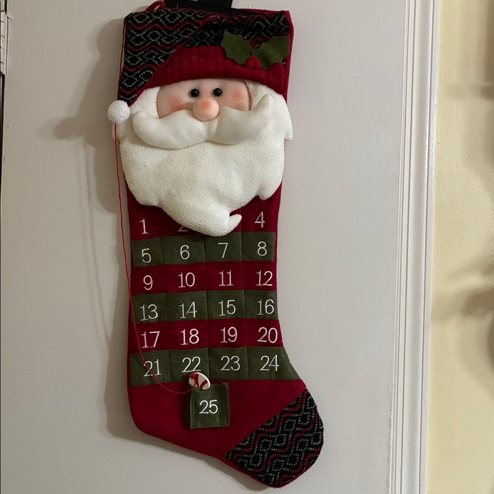 Jingles & Joy - GIGANTIC STOCKING COUNTDOWN TO CHRISTMAS - ADVENT CALENDAR